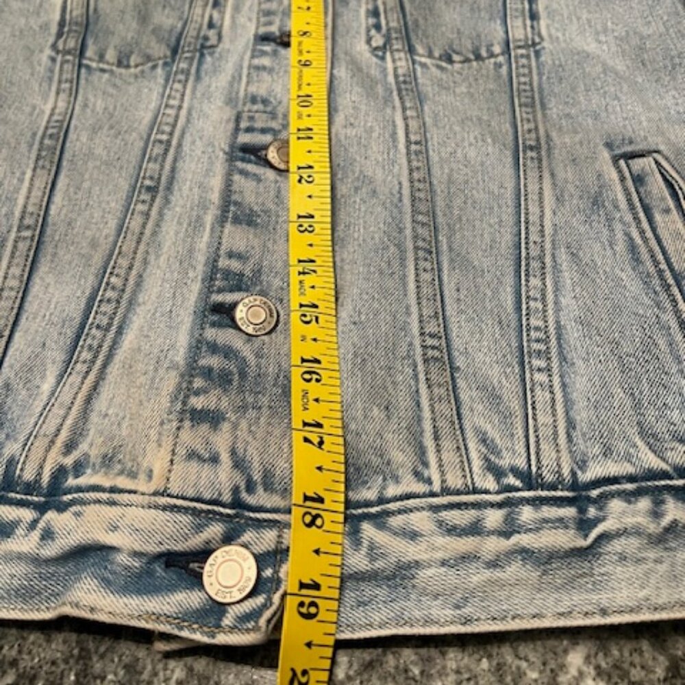 Vintage GAP denim trucker jean jacket. Light blue acid wash Women's Size Small - Picture 7 of 8